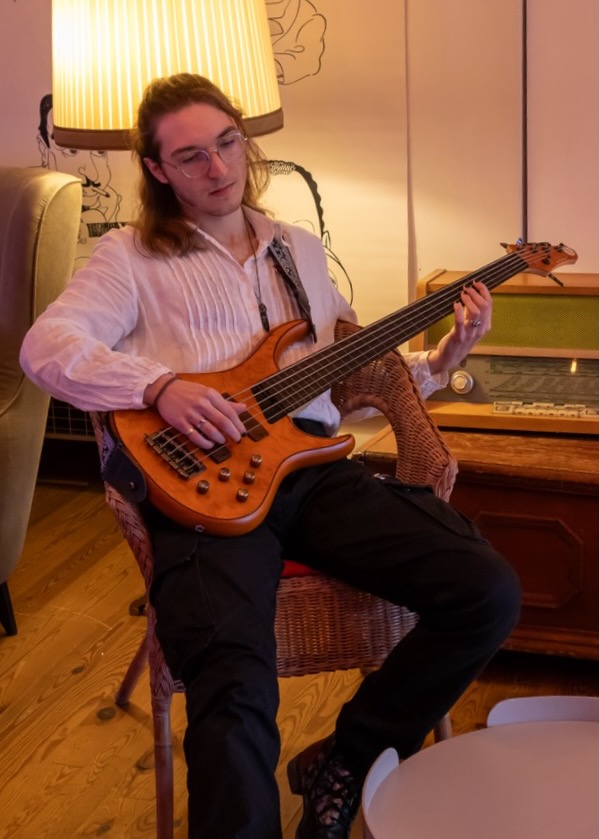 Sam
